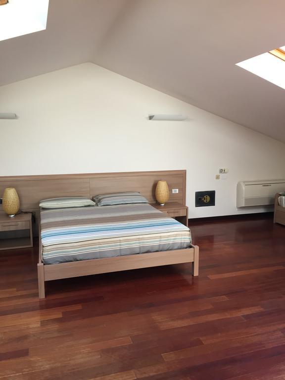 Almaresort B&B Roma Habitación foto